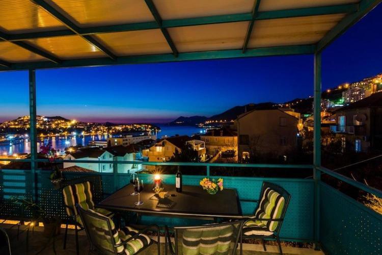 Apartman Radovan - One-bedroom With Balcony And Sea View *