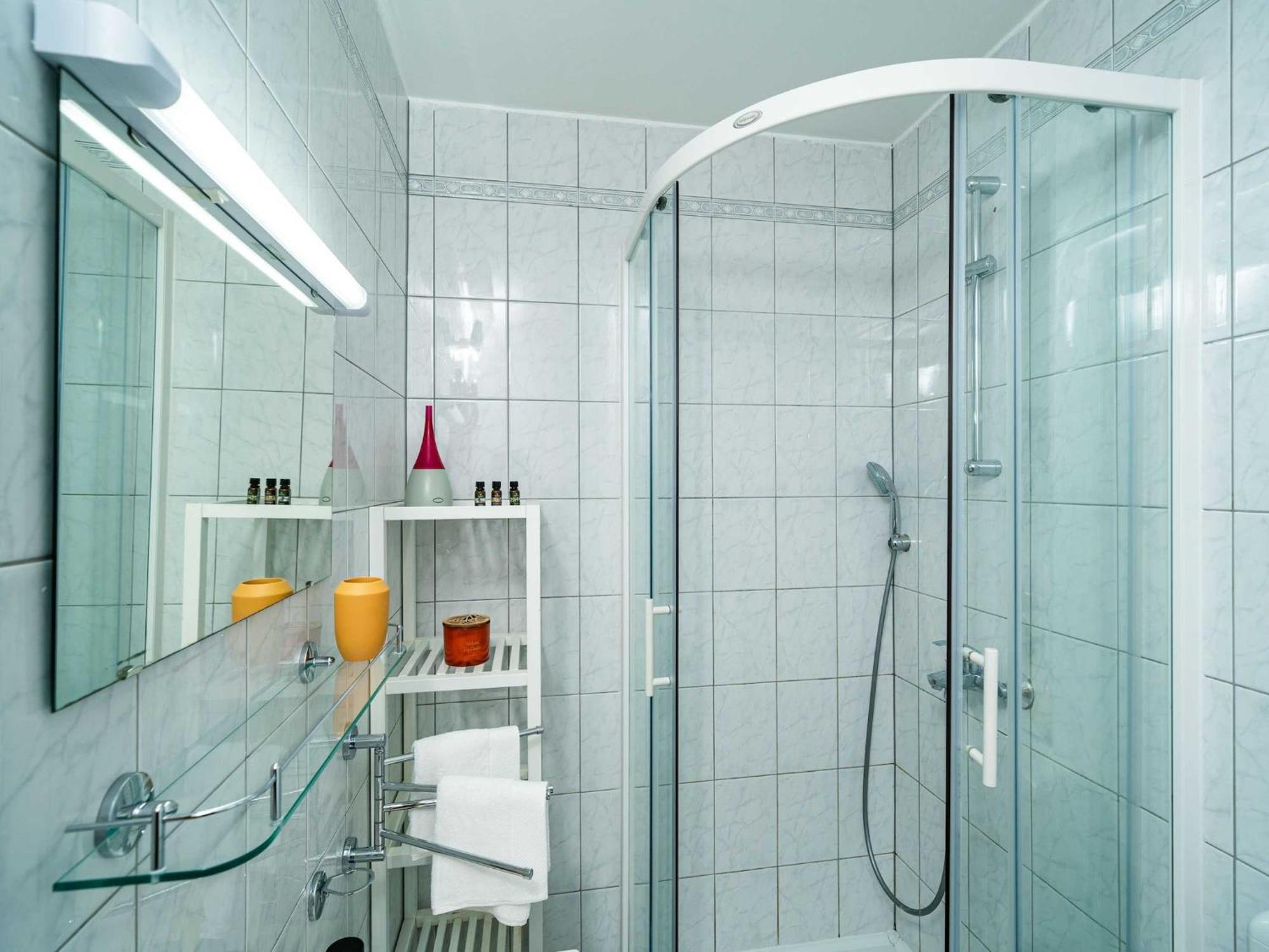 Apartman Radovan - One-bedroom With Balcony And Sea View *